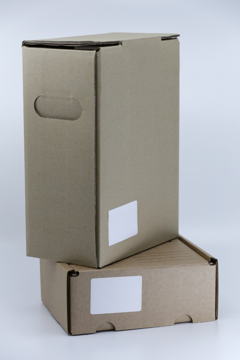 Crash-Lock Postal Box 240 x 160 x 45mm (Pack: 50 boxes)